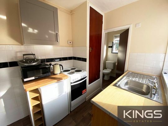 1 bedroom flat to rent - Photo 1