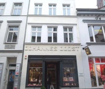 Kleine 2,5 Zimmer-Wohnung in der Altstadt zu mieten! - Photo 1