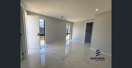 2 Bedroom Granny Flat For Rent in Hillcroft Estate, Claymore - Photo 5