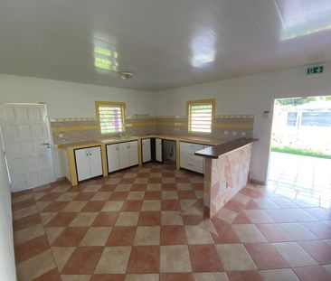 Location Maison 4 pièces 138m² MATOURY 97351 - Photo 3