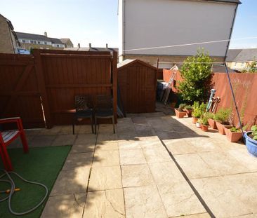 3 bedroom terraced house to rent - Photo 6