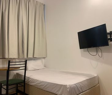 Ideal Apartment for One Person | Fully Furnished | Utilities Included - Photo 1