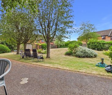 King George V Road, Amersham, Buckinghamshire,HP6 - Photo 3