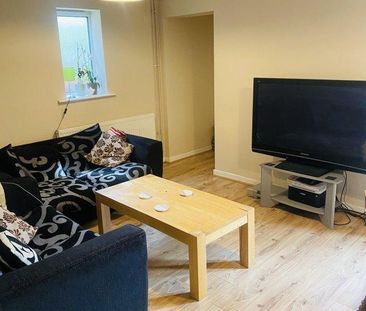 4 bedroom house share to rent - Photo 2