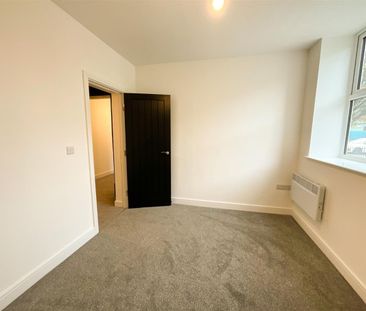 The Old Court House - Photo 5