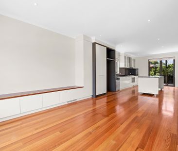 3 Fenton Street, Huntingdale VIC 3166 - House For Rent | Domain - Photo 4