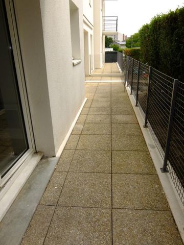 Location Appartement 2 pièces 46m² NANTES 44000 - Photo 5