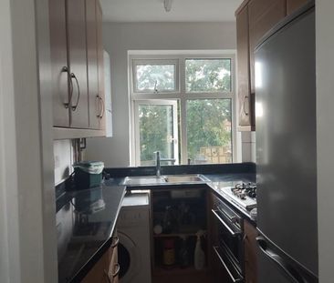 2 Bed Maisonette, Northwold Road, E5 - Photo 5