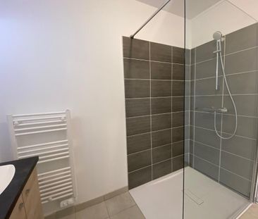 Location Appartement 2 pièces 47m² LE MESNIL ESNARD 76240 - Photo 4