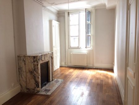 APPARTEMENT T5 A LOUER - Photo 4