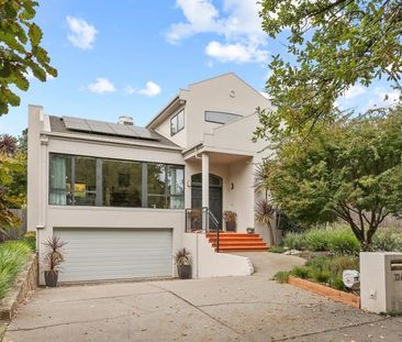 73A Jansz Crescent, Griffith ACT 2603 - House For Rent | Domain - Photo 3
