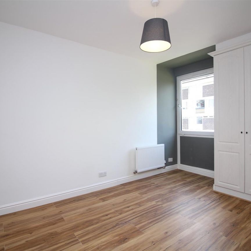 3 Bedroom Flat To Let - Photo 1