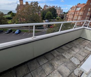 3 bedroom flat to rent - Photo 1