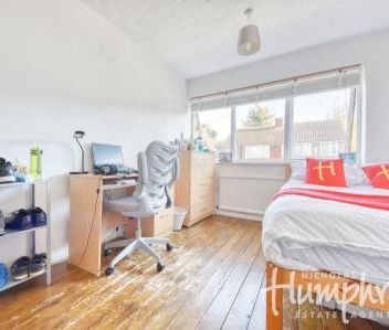 3 College Road - Photo 4