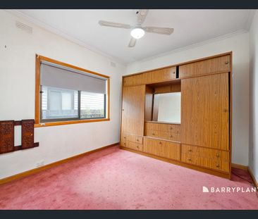 Great Home in Central Location - Photo 5