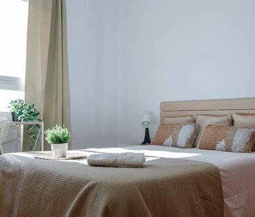 Carrer del Baró de San Petrillo, Valencia, Valencian Community 46020 - Photo 4