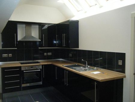 1 bedroom apartment to rent - Photo 2