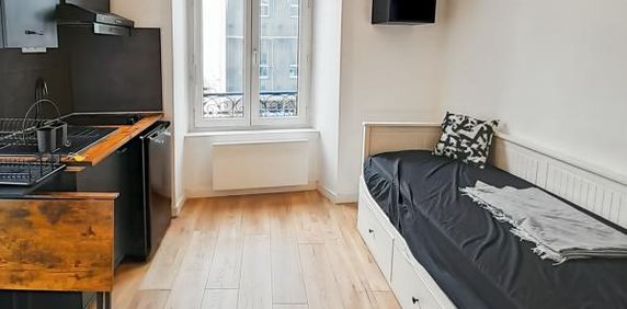 Location Appartement 1 pièce 16m² VANNES 56000 - Photo 2