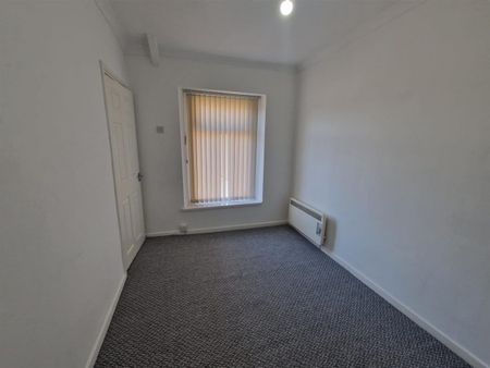 Sebastopol Street, St Thomas, SA1 8BN, Swansea - Photo 4