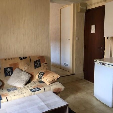 Location Appartement 1 pièce 23m² BOURG EN BRESSE 01000 - Photo 4