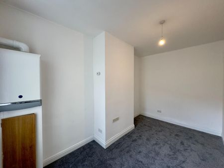 Victoria Road, Padiham, Burnley - Photo 5