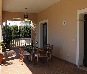 Detached Villa in Sierra Blanca - Photo 1