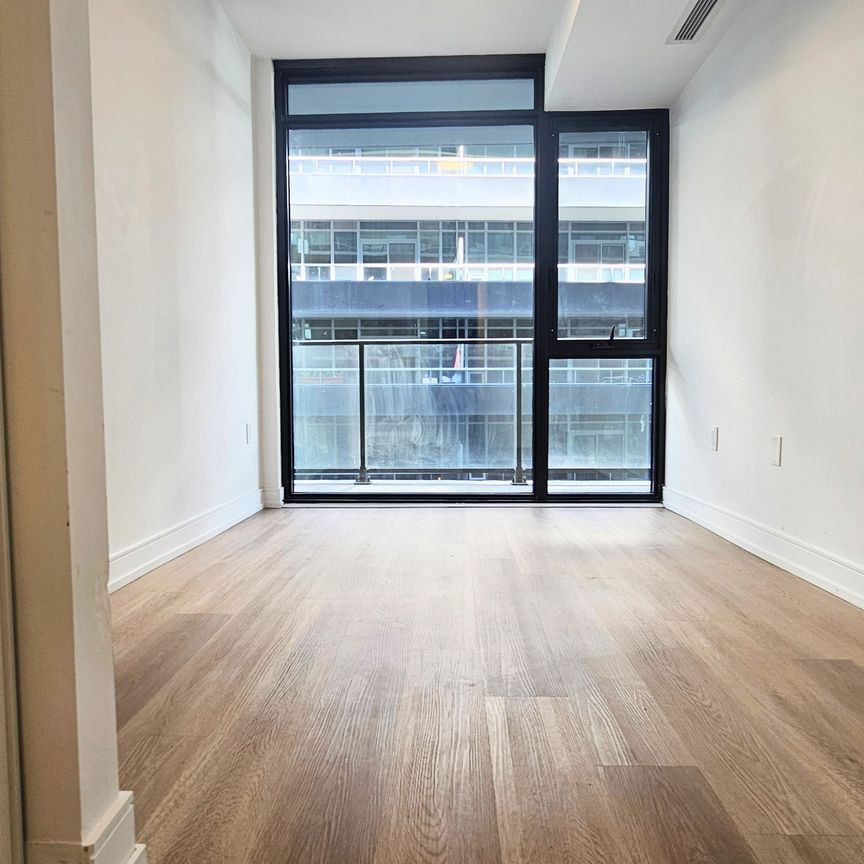 For Lease - 1 Jarvis Street Unit# 1114, Hamilton, Ontario - Photo 1