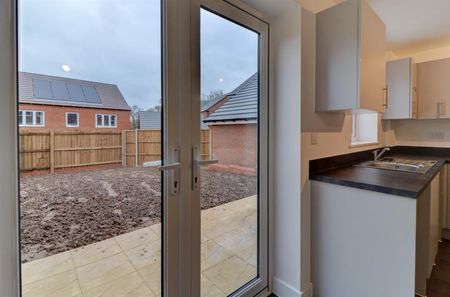 3 BED Terraced House To rent - Photo 2