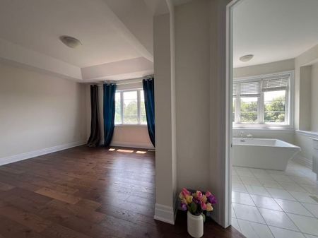 For Lease - 51 Bridgepointe Court, Aurora, Ontario - Photo 4