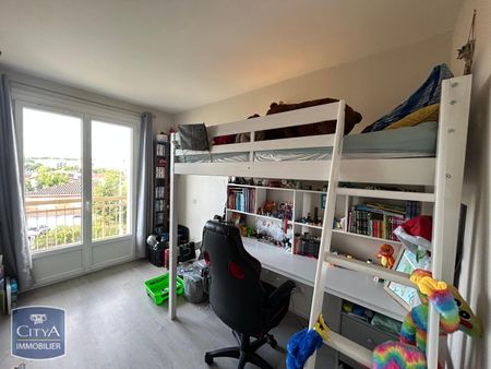 Location Appartement 3 pièces 61m² MONTAUBAN 82000 - Photo 4