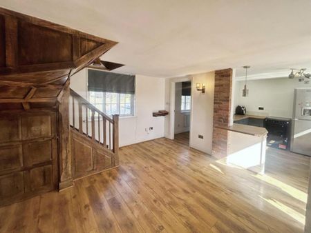 Warwick Road, Chadwick End - Photo 5