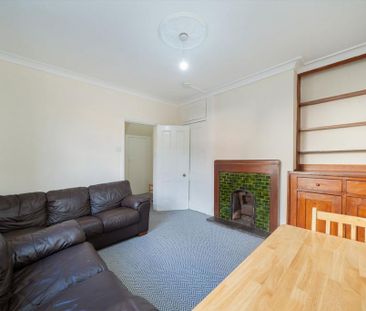 2 bedroom maisonette to rent - Photo 1
