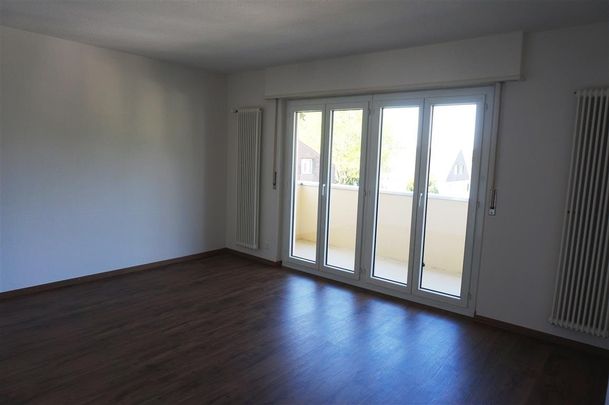 helle Familienwohnung mit Balkon - Foto 1