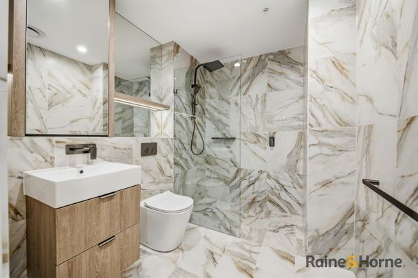 Brand New 2-Bedroom Apartment in Zetland - Available Now - Photo 1