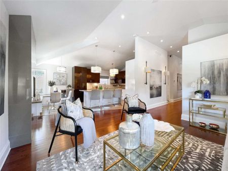 For Lease - 68 Whittaker Crescent, Toronto, Ontario - Photo 4