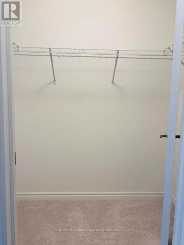 10 REIGATE AVENUE - Photo 4