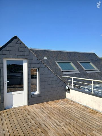 T2 de charme avec terrasse et stationnement - Photo 4