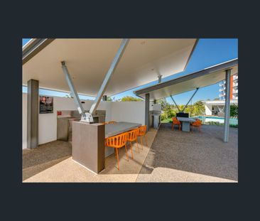 3807/42 Laver Drive, Robina, Qld 4226 - Photo 3