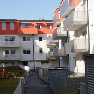 Drei-Zimmer-Wohnung mit Balkon - Foto 2