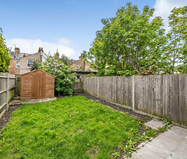 5 bedroom terraced house to rent - Photo 3