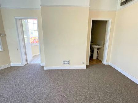 Compass Hill, Taunton, Somerset - Photo 3