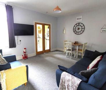 3 bedroom house to rent - Photo 2