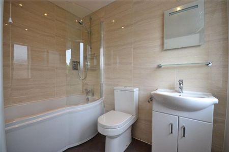 3 bedroom semi-detached house to rent - Photo 5