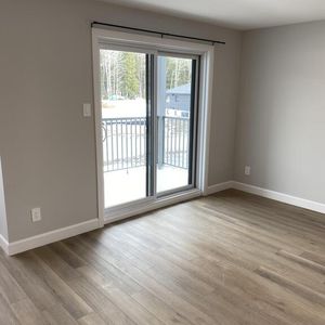 Logement 4 1/2 Récent (2024) - 2e étage - Photo 3