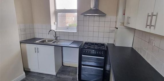 1 bedroom maisonette to rent - Photo 2