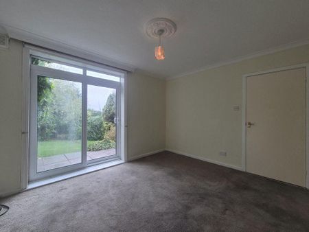 3 bedroom semi-detached house to rent - Photo 2