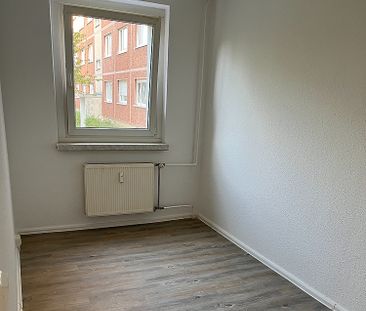 Erdgeschosswohnung bald frisch saniert - Photo 1