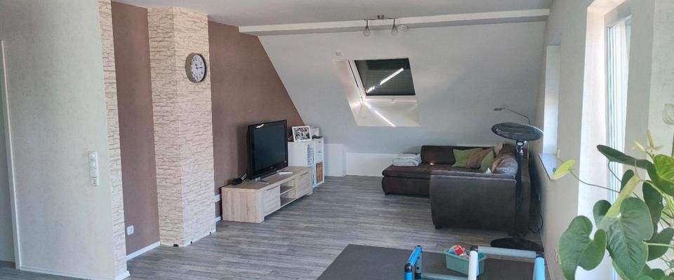 Helle Dachgeschosswohnung 60m², 63820 Elsenfeld - Foto 1