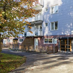 Aprilgatan 68 - Photo 2