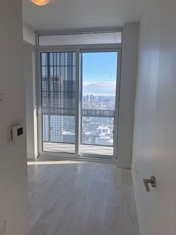 For Lease - 8 Eglinton Avenue Unit# 3011, Toronto, Ontario - Photo 5